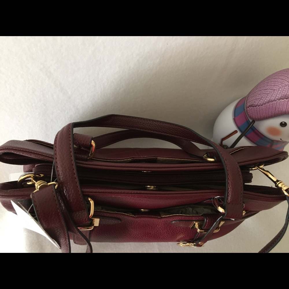 Giani Bernini Pebble Bridle Leather Tote (Wine) - Picture 7 of 11